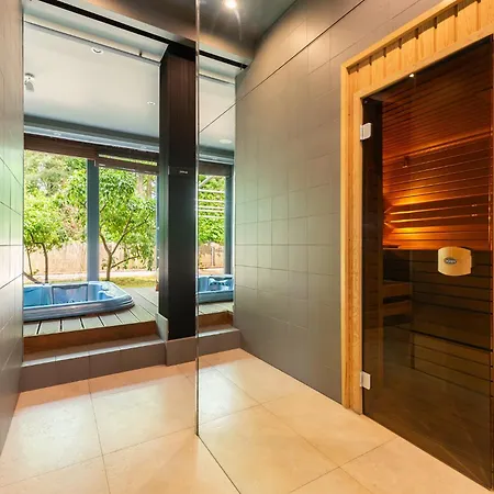 아파트 Flatbook - 4 Sypialni, Jacuzzi I Sauna