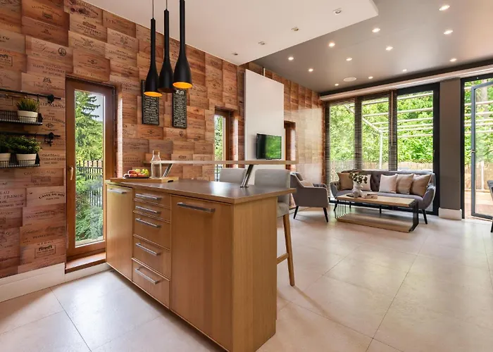 アパート Flatbook - 4 Sypialni, Jacuzzi I Sauna ミコシェボ