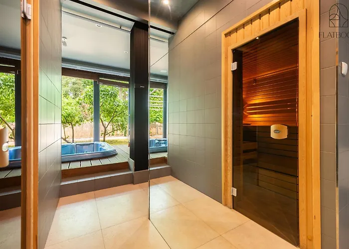 Apartman Flatbook - 4 Sypialni, Jacuzzi I Sauna